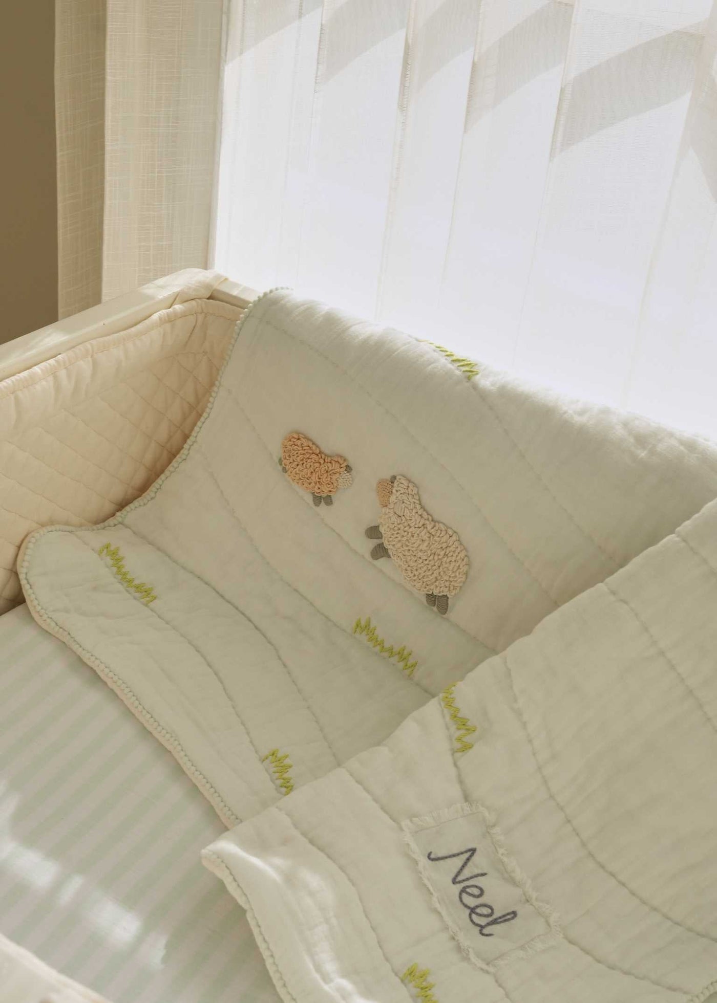 The Sleep Cloud Nest - Aqua + Counting Sheep Blanket